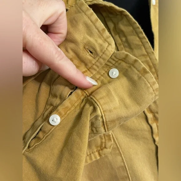 Aerie Mustard Button Down Shirt size M (oversized). - Picture 4 of 13
